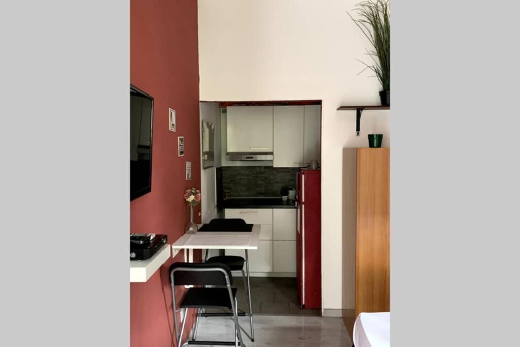 "Little Sicilian Home"-Room With A Private Bathroom & Kitchen -Fridge - And Shared A Beautiful Terrace On Hostel Taormina Center Exterior photo