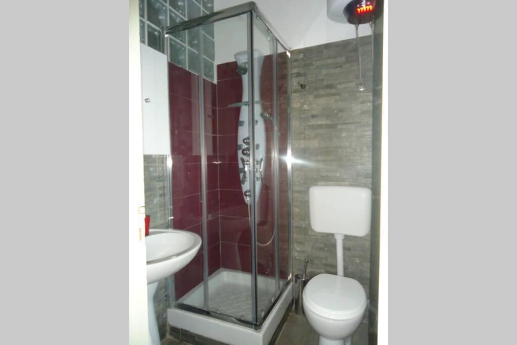 "Little Sicilian Home"-Room With A Private Bathroom & Kitchen -Fridge - And Shared A Beautiful Terrace On Hostel Taormina Center Exterior photo
