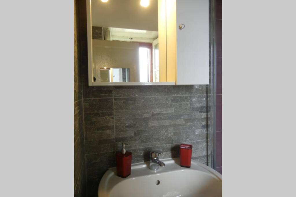 "Little Sicilian Home"-Room With A Private Bathroom & Kitchen -Fridge - And Shared A Beautiful Terrace On Hostel Taormina Center Exterior photo