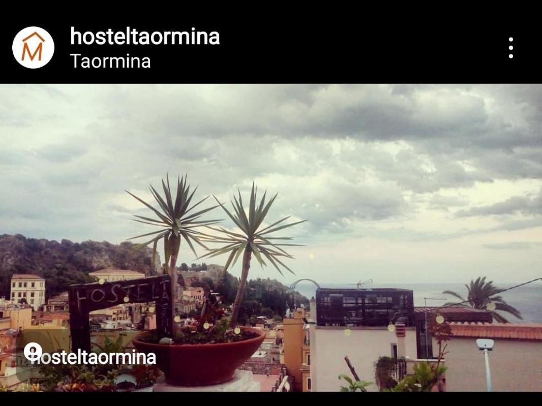 "Little Sicilian Home"-Room With A Private Bathroom & Kitchen -Fridge - And Shared A Beautiful Terrace On Hostel Taormina Center Exterior photo