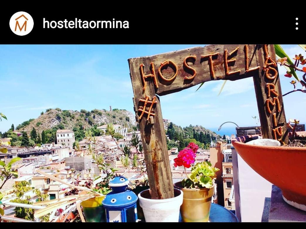 "Little Sicilian Home"-Room With A Private Bathroom & Kitchen -Fridge - And Shared A Beautiful Terrace On Hostel Taormina Center Exterior photo